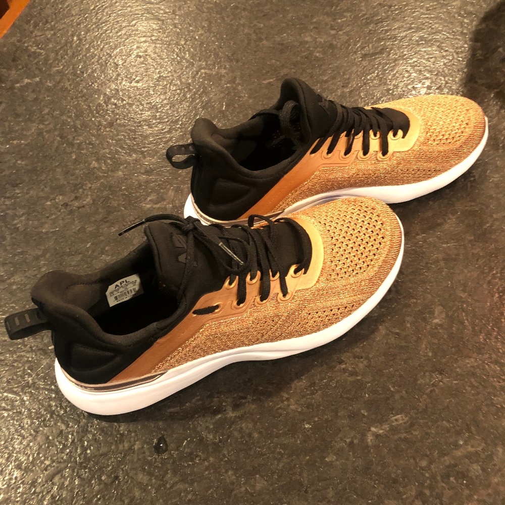 VIONIC SHOES
